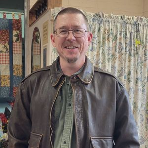 Meet your Posher, Jonathan